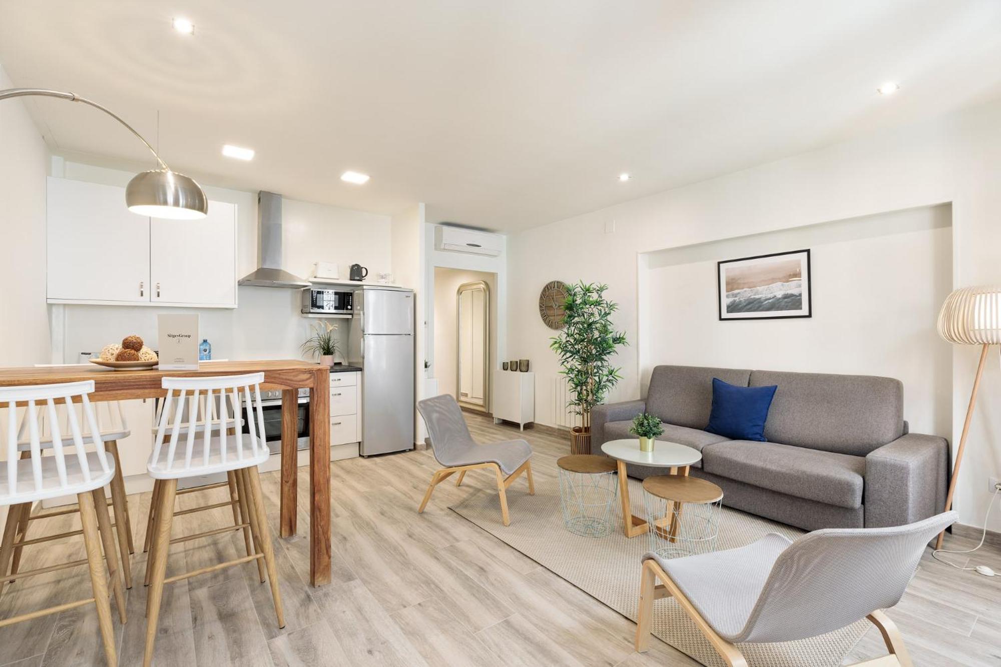 Sitges Group Blue&White Apartment ภายนอก รูปภาพ