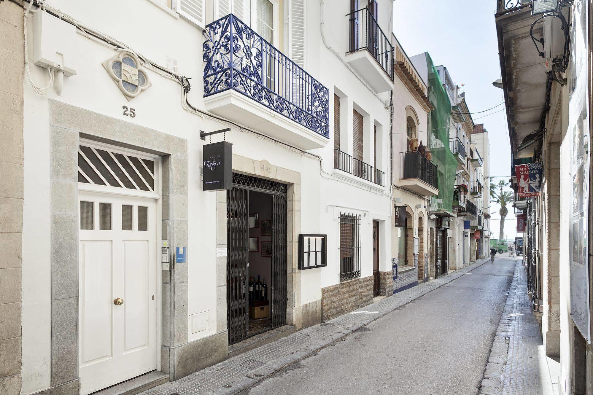 Sitges Group Blue&White Apartment ภายนอก รูปภาพ